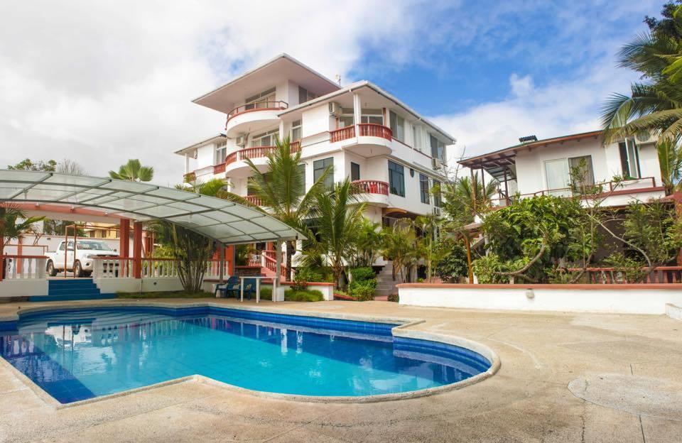 Hotel Dejavu ปูแอร์โตอาโยรา ภายนอก รูปภาพ