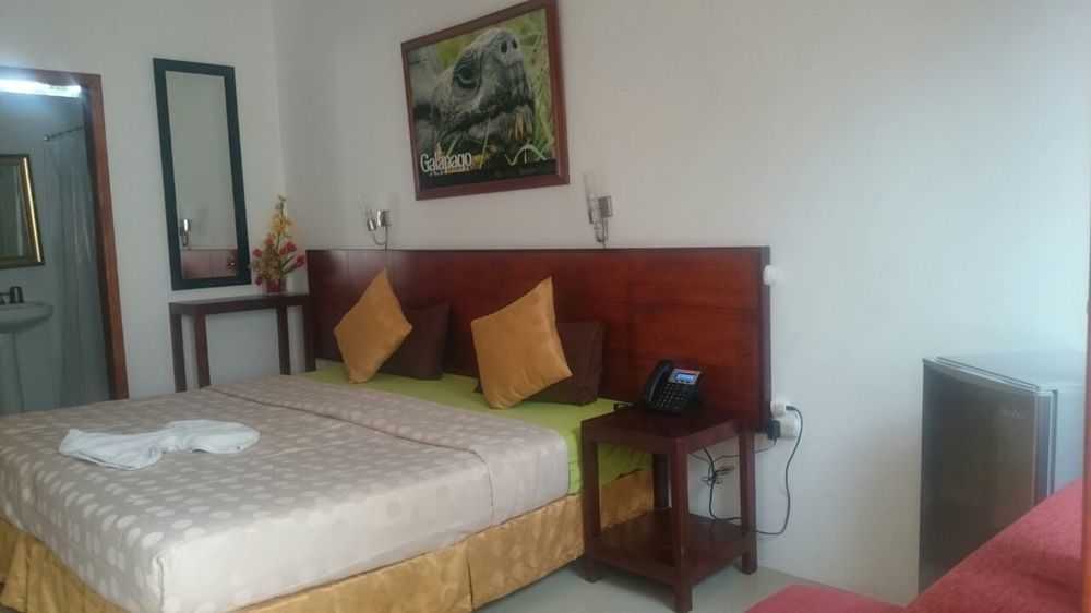 Hotel Dejavu ปูแอร์โตอาโยรา ภายนอก รูปภาพ