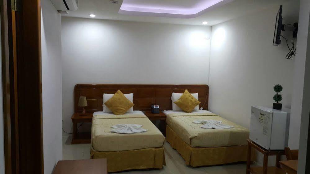 Hotel Dejavu ปูแอร์โตอาโยรา ภายนอก รูปภาพ